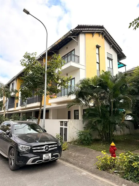Hàng hiếm! siêu phẩm căn góc hoa hậu 120m2 8m mặt tiền chính giữa trung tâm khu đô thị beomes
