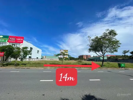 Bán lô đất biệt thự mặt tiền hùng vương. diện tích 490m2 (14*35) full đất ở đô thị vị trí đắc địa