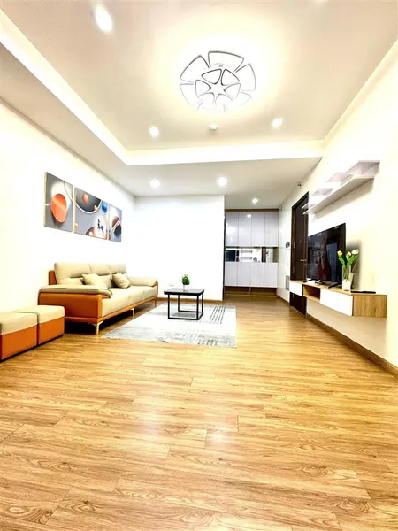 Chcc osaka complex 48 ngọc hồi hm. dt 57m2. 2pn + 1wc. giá 4,3 tỷ. 0964 835 ***