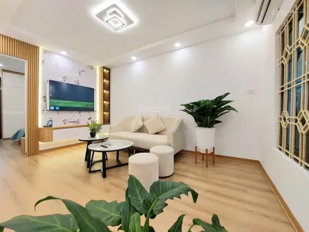 Bán căn hộ tt đẹp như chung cư 8/3 hbt, 2 ngủ, ô tô đỗ chân toà nhà, view đẹp, thoáng sáng 80m2