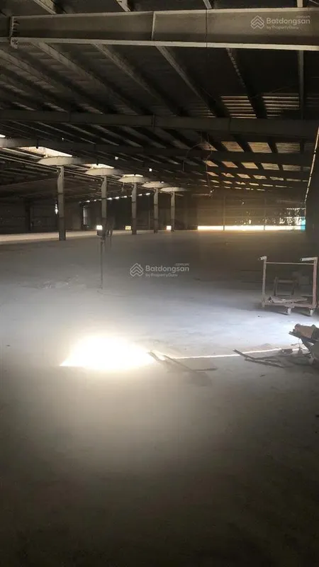 Bán gần 7000m2 trong đó có 6000m2 nhà xưởng đang cho thuê hơn 3tỷ/năm