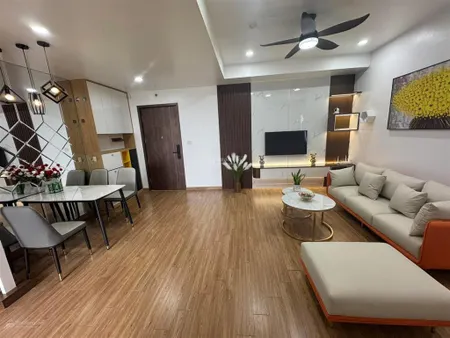 Bán căn góc cc osaka complex hoàng liệt.dt 56m2, 2pn,ban công view hồ lđ, logia.full nội thất.sđcc