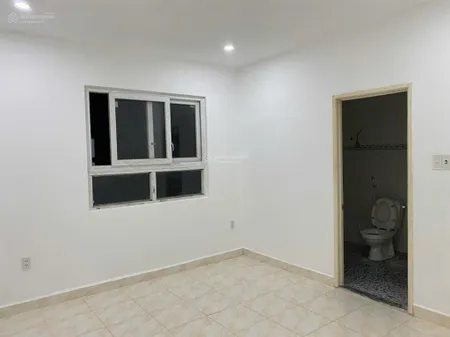 Kẹt tiền cần bán căn hộ đại thành, dt 83m2, 2pn, nt cơ bản, giá 1,7 tỷ