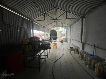 Mặt phố ái mộ vỉa hè kinh doanh lô góc sẵn ô chờ thang máy tiện ích bạt ngàn