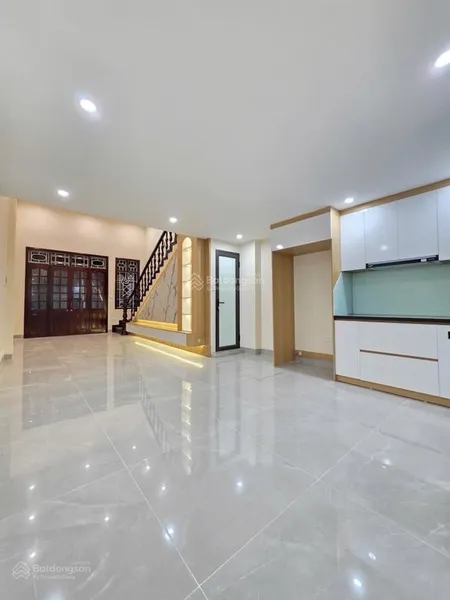 Nhà đẹp bế văn đàn hà đông 45m 5 tầng ô tô đỗ cửa