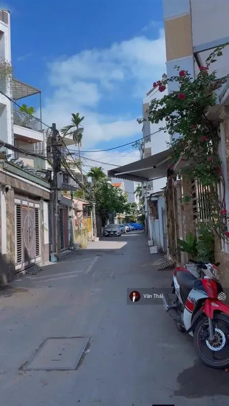 Chính chủ cần bán gấp lô đất 2mt kiệt otto 7m đường trưng nữ vương( gần công viên) khu quân đội