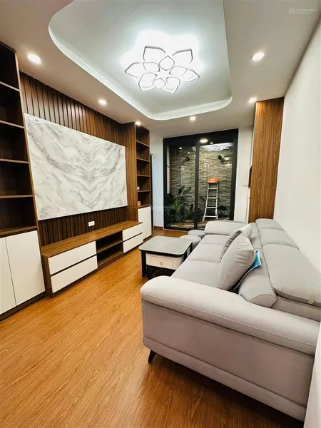 Bán căn chung cư mi ni đường láng, đống đa 70m2, tầng 1, giá 3.25 tỷ
