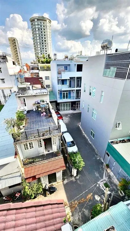 3 tầng st hxh ngủ khu đồng bộ lê thị chợ ngang 5m sổ vuông chỉ 9.x tỷ tl