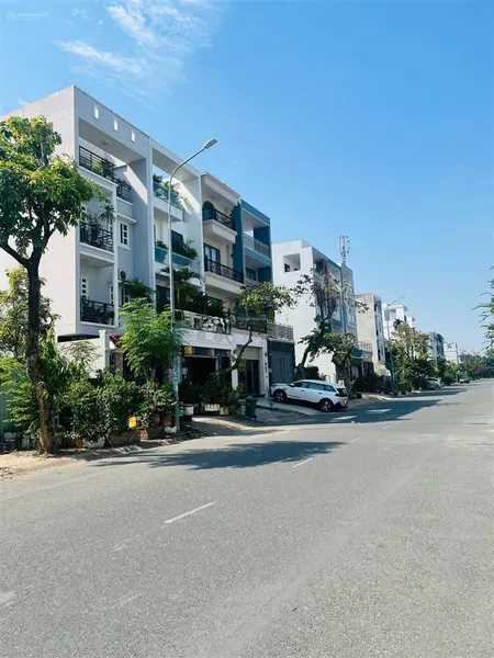 Bán lô đất mặt tiền đường 20m khu tái định cư phú mỹ, quận 7 giá 14,8 tỷ