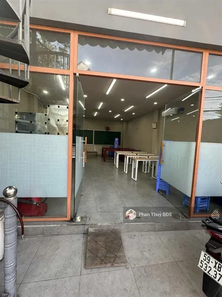 Mt duong 9 nhà 2 lầu 80 m2 bình thọ 6x13.5 đường 6m
