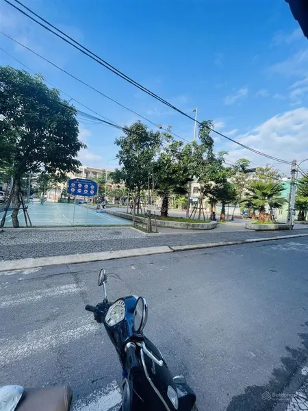 Bán đất 2 mặt tiền lê vĩnh huy, hải châu, đà nẵng. vị trí rất đẹp. my 0935 872 *** tư vấn.