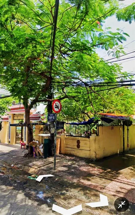 Hẻm đường tháp bà, đi ra biển trần phú 150m * cách chỗ đậu ô tô 50m. giá 5,6 tỷ