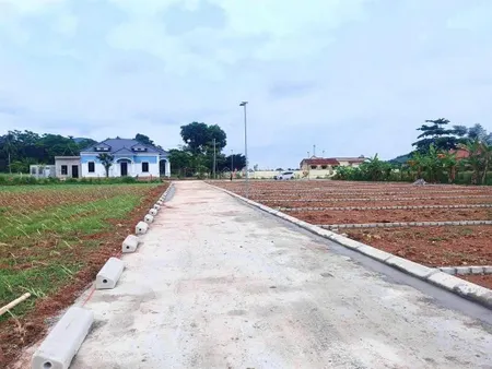 Chính chủ cần bán gấp lô đất cạnh kcn thạch quảng giá nhỉnh 200triệu/lô, bao trọn chi phí