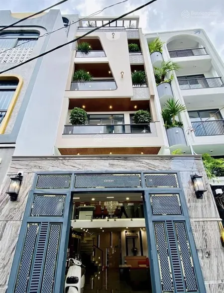 Nhà 5 tầng có thang máy mặt tiền đường phan kế bínhq1. giá 5tỷ8 diện tích 99m2, đang cho thuê 32tr