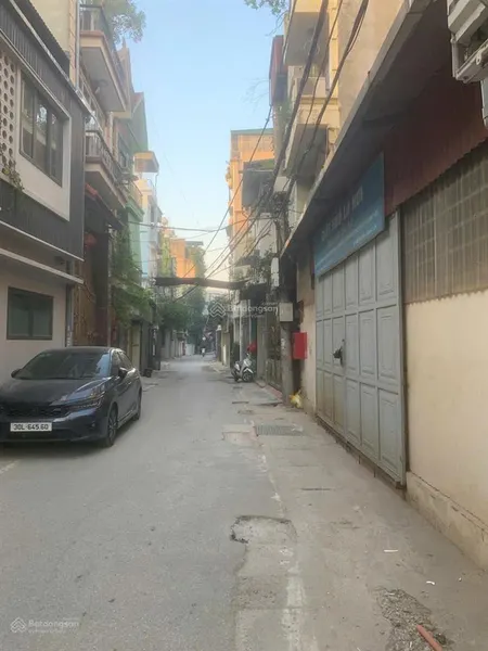 Bán nhà căn góc, ngõ 02 oto tránh, 42m2