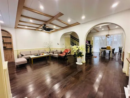 Cần tiền đáo hạn ngân hàng ra đi nhanh căn biệt thự mỹ thái 2 q7 tp hcm. 0919 582 *** em tiên pmh