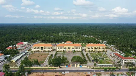 Chính chủ bán đất vàng nở hậu 608m²