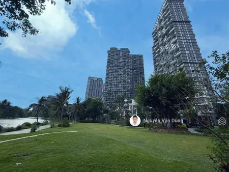 Penthouse ecopark s 280m2 có bể bơi. trần cao 9m. 0918 114 ***