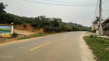 Gần 1,9ha mặt đường nhựa đường tỉnh 446 đối diện khu du lịch thác bạc suối sao