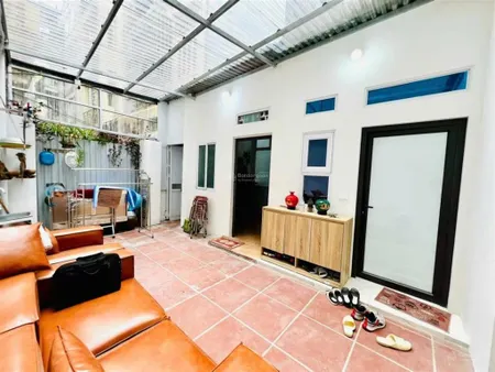 Bán đất đẹp đội cấn liễu giai 62m2 mặt tiền 5.6m ngõ đẹp gần phố, 10.3 tỷ