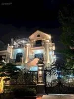 Siêu phẩm đầu tư biệt thự văn phú mặt hồ dòng tiền bền vững ,240m2 giá chỉ 55 tỷ , kinh doanh