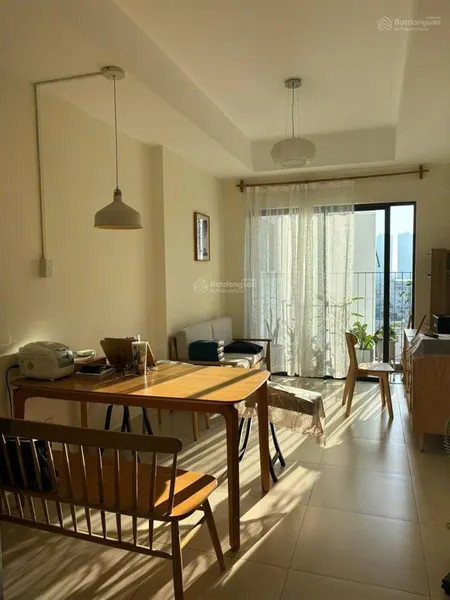 Bán căn hộ mone nam sg, q7. 61m2, 2pn 1wc full nội thất. giá 4.3 tỷ sổ hồng