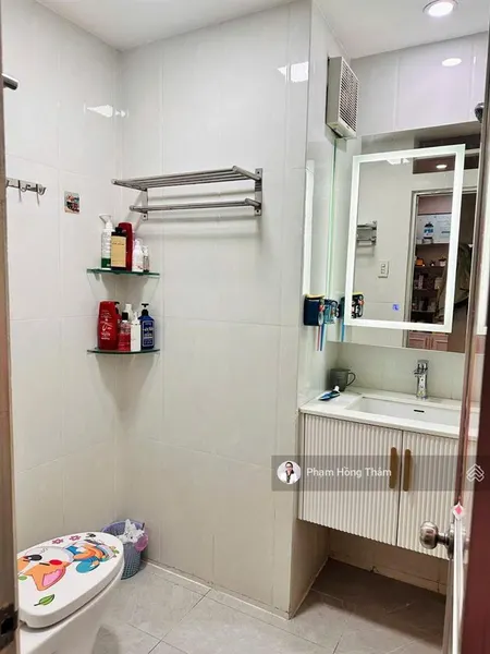 Bán căn hộ cc bông sao, dt 68m2, 2pn, 1wc, để lại nội thất, sổ hồng, giá 3,38 tỷ. 0933 888 ***