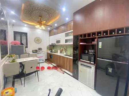 Cần bán gấp căn nhà 32m2 tại tân lập đan phượng hà nội . 32m2x5 tầng. giá 4,35 tỷ .