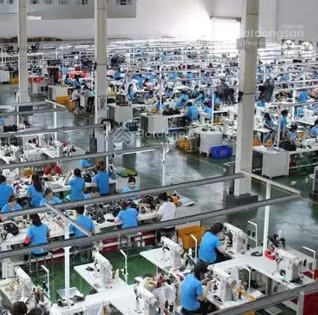 Bán gấp nhà xưởng tại phường thuận giao. diện tích 8.500m2 (ngang 64m, dài 132), mục đích sử dụng