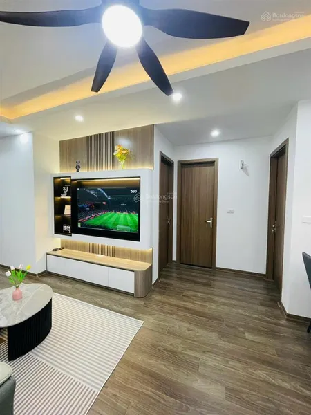 Căn hộ đẹp vp5 linh đàm 62m² full nt giá cực hời vào ở ngay!