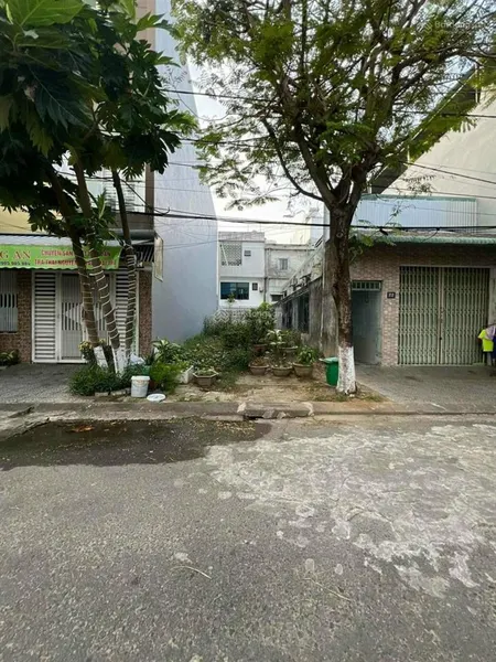 Bán lô đất mặt tiền thích thiện chiếu dt 90m2 hướng tây bắc, giá tốt