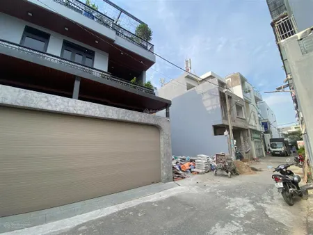Bán đất đường số 9 giao phạm văn đồng linh tây thủ đức. ngang 7m63 thoáng đãng đường xe tải