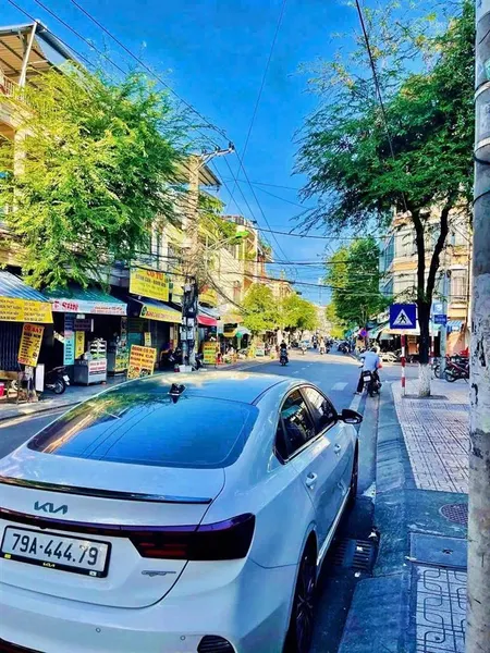 [ nhà 3 tầng mặt tiền tháp bà cách biển trần phú 500m ] giá 4,5 tỷ