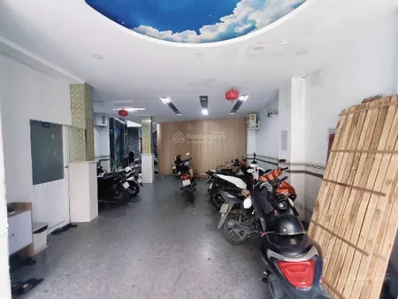 Hàng hiếm dòng tiền chính chủ bán gấp chdv 4 tầng dương bá trạc, q8 diện tích đất 140m². 14.5 tỉ