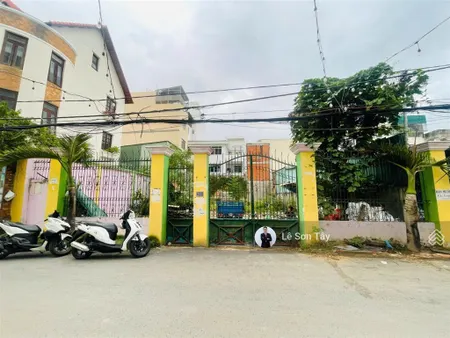 Chính chủ gởi bán lô đất lớn kdc kiều đàm l tân hưng l cách mt chính chỉ 30m. dt 325m2 . giá tốt