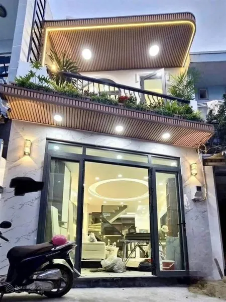 Nhanh tay chốt nhanh nhà đặng minh trứtân bình 55m2 giá 1tỷ820 hẻm rộng dọn vào ở ngay
