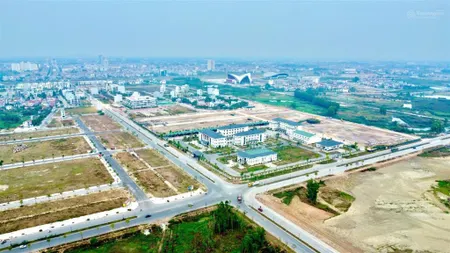 Bán nhanh lô 108,5m2, mặt tiền 7m, mặt phố tôn đức thắng, t.p bắc giang