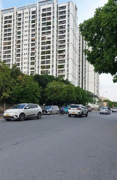Bán đất phố nguyễn lam 90m2 mặt tiền rộng hơn 17 tỷ, gần mặt phố