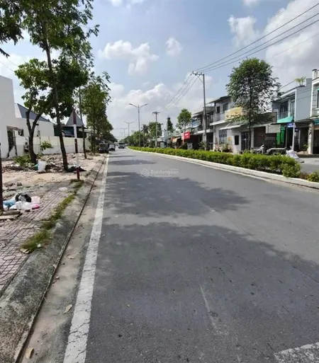 Nền 3,35 tỷ góc 2 mặt tiền đường huỳnh phan hộ hẻm 26 ,bình thuỷ tp cần thơ.