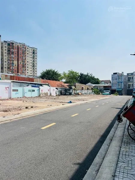 Bán đất mặt tiền đường 10m trương đình hội an dương vương, xây mới cao tầng, giá 100tr/m2
