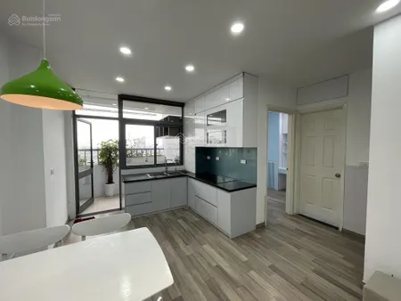 Bán cc vov mễ trì, giá hơn 5 tỷ, 70m2, 2pn + 2wc, full nt, sổ đỏ cc, 0982 sáu bốn 2377
