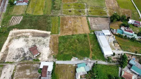 Đất tịnh thọ 3192m2 có 800 thổ cư, gần vsip, giá tốt 2,1 tỷ. xem đất thích ngay 0934 192 *** khanh