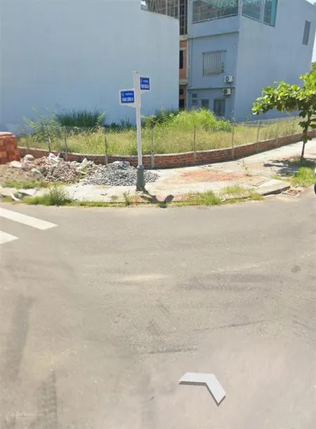 Hoà xuân.19 tỷ chủ mới vừa gởi lô góc hoà xuân..đối diện công viên .dt 264m 20m*13,5m.đường 7.5