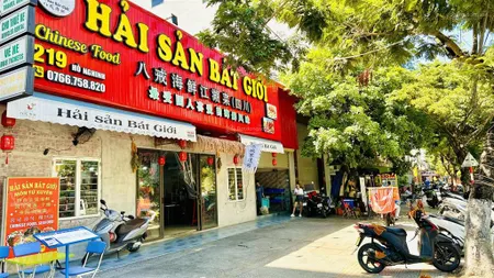 Bán đất hai mặt tiền đường 15m hồ nghinh. ngay trung tâm tài chính. diện tích 300m2. xây 14 tầng