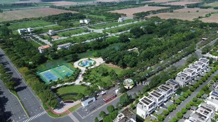 Cần bán căn small swanpark dãy công viên lớn 2 mặt thoáng siêu hiếm giá chỉ 5,4 tỷ bao gồm thuế phí