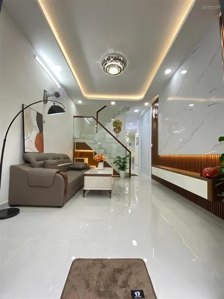 7.3 tỷ 4x20m, 80m2 không lộ giới ngay lê đại hành nhà mới ở liền bán nhanh trong tuần