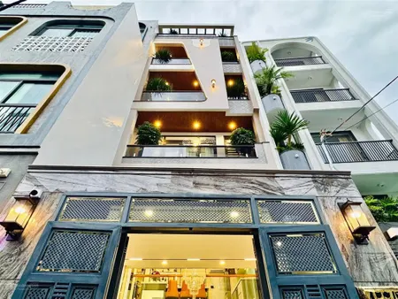 Cần bán gấp nhà phan văn hân, p19, bình thạnh. 76.5m2, 3tỷ770, đang cho thuê 24tr. gần chợ thị nghè