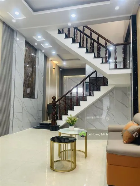 Nhà đẹp shr 4,3m x 13m. đúc 1 lầu 1/ ngắn 10m đường thới an 13