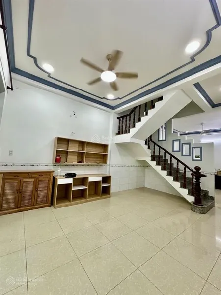 Nhà 3 tầng linh tây hẻm oto sát phạm văn đồng kha vạn cân dt 64,4m2 (4,6x14m) giá 6 tỷ
