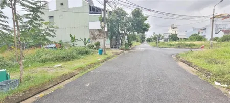 Bán lô đất đường phan đình thông sát bãi tắm tân trà